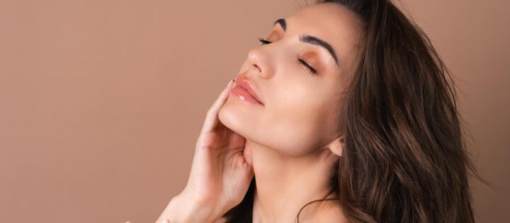 12 Natural Ways of Keeping Your Skin Young and Wrinkle-free